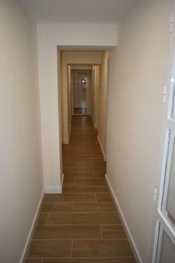 Apartment Alameda Centro Trg